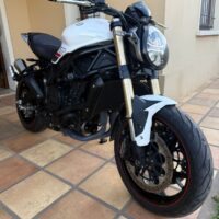 Benelli 752S